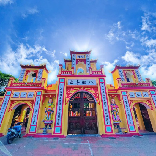 Tour Hà Nội - Đền Bà Đế - Đền Quan Lớn Tuần Tranh - Đền Chu Văn An 1 Ngày: Hành Hương Linh Thiêng Miền Bắc (Ưu Đãi Nhóm)